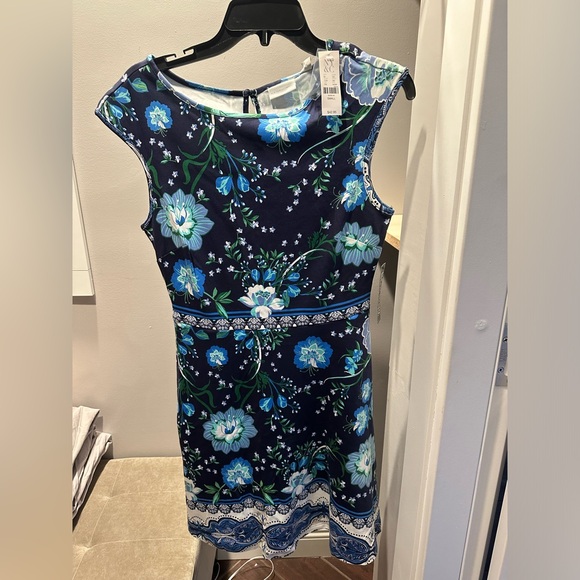 New York and company multi color summer dress size small - Picture 1 of 2